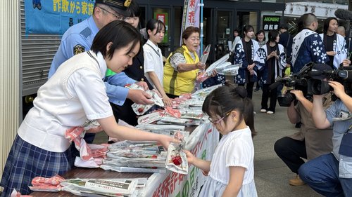 【ボランティア部】「母の日 特殊詐欺被害撲滅キャンペーン」に参加
